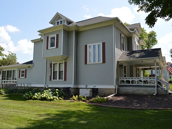 3rd image of 340 S Main St