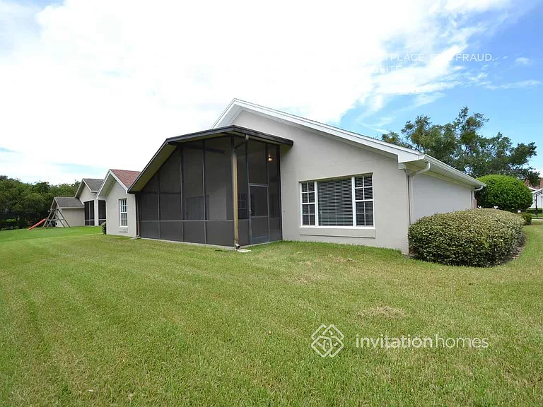 3178 Oakpark Dr — Photo 13