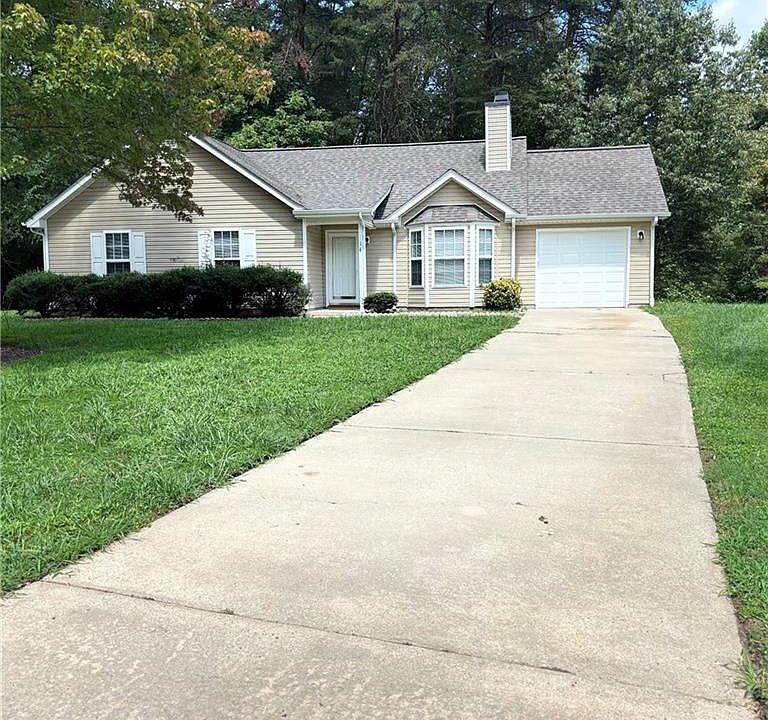 1st image of 14 Spring Chapel Ct