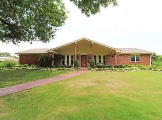 3347 Minnesota St, Bartlesville, OK 74006