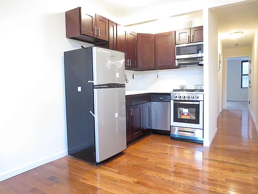 Rented by Compass | media 10