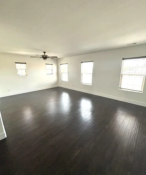 1043 Saltbush Ln — Photo 15