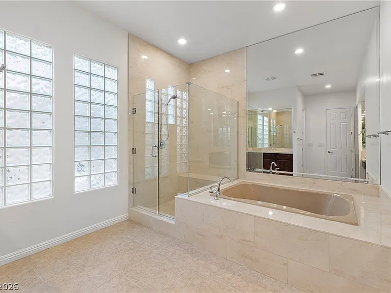 11283 La Madre Ridge Dr — Photo 32