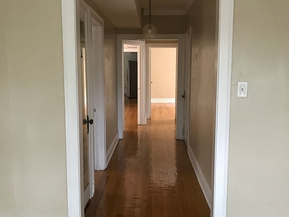 1st image of 6429 N Oakley Ave #1
