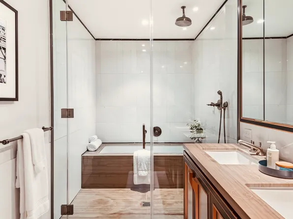 51 Jay Street image 8 of 14