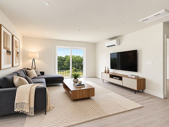 3rd image of 131 Perry St #401