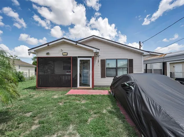 7526 CAROLTON CIRCLE, TAMPA, FL 33619