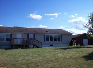 34195 Law Rd, Grafton, OH 44044