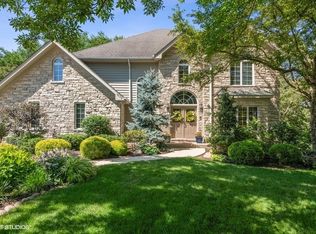 6130 Timber Ridge Ct, Indian Head Park, IL 60525