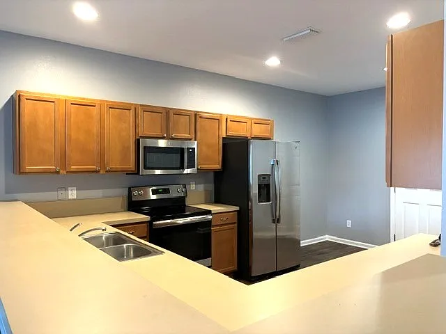 3680 E Creswick Cir — Photo 2