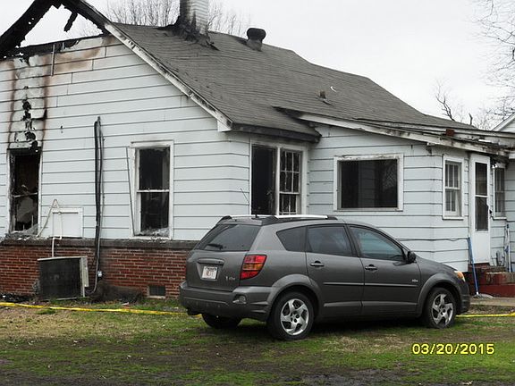 3rd image of 1017 Holden Ave