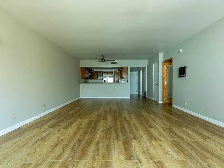 5125 Harold Way #202 — Photo 6