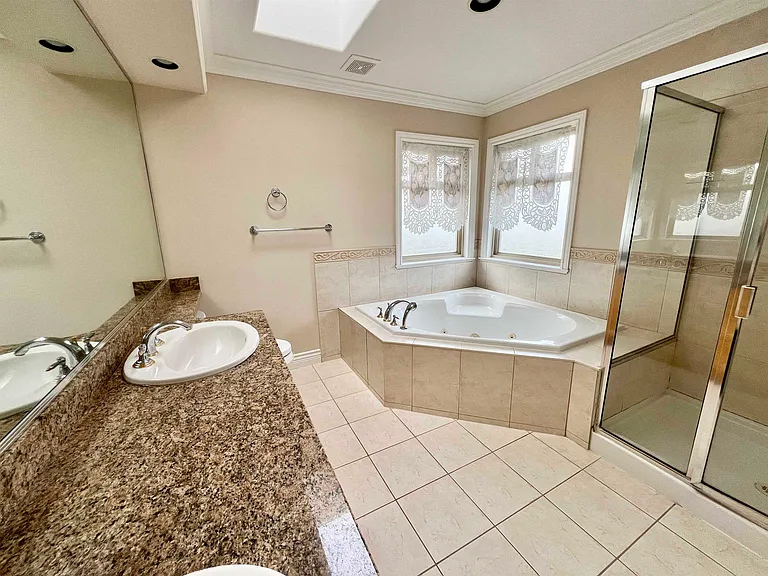 5171 Francis Rd — Photo 12
