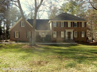 2498 Williamsdowns Cir, Snellville, GA 30078