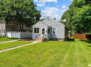 509 E Main St, Aledo, IL 61231