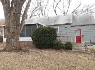 5323 Juniper St, Mission, KS 66205