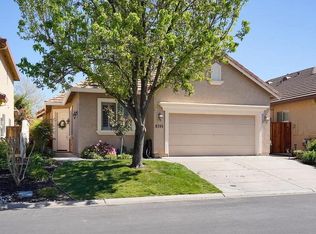 8205 Ashcrest Ln, Fair Oaks, CA 95628