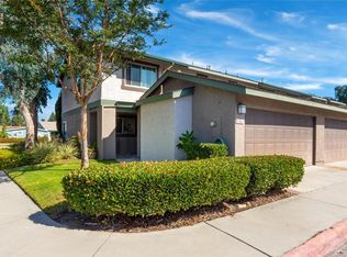 20139 Village Green Dr, Lakewood, CA 90715