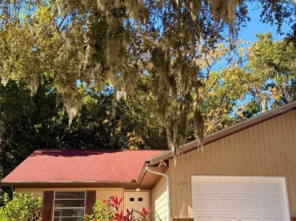 201 Fernwood St, Leesburg, FL 34748