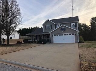 205 Haylands Trl, Taylors, SC 29687