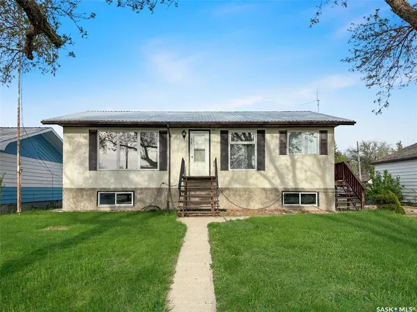3167 Rutland AVENUE, Gull Lake, SK S0N 1A0