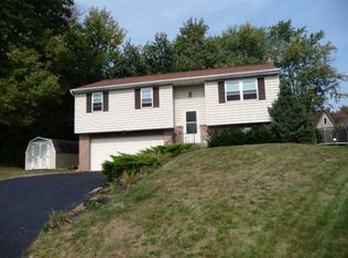 723 Bernhard Ave, Mount Joy, PA 17552