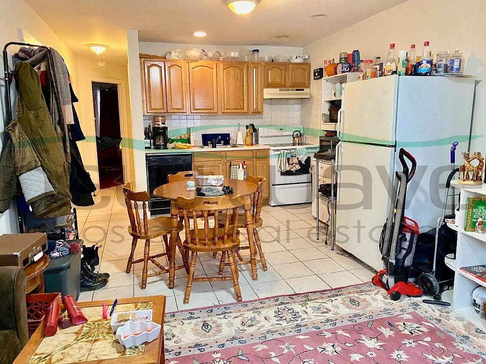 2 bed, 700 sqft, $3,500 — Photo 3