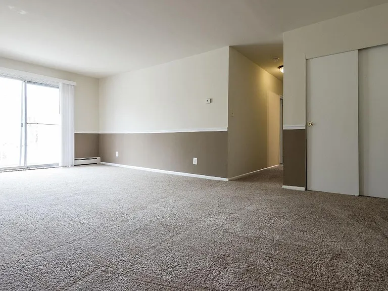 Aberdeen Parke Apartments — Photo 9