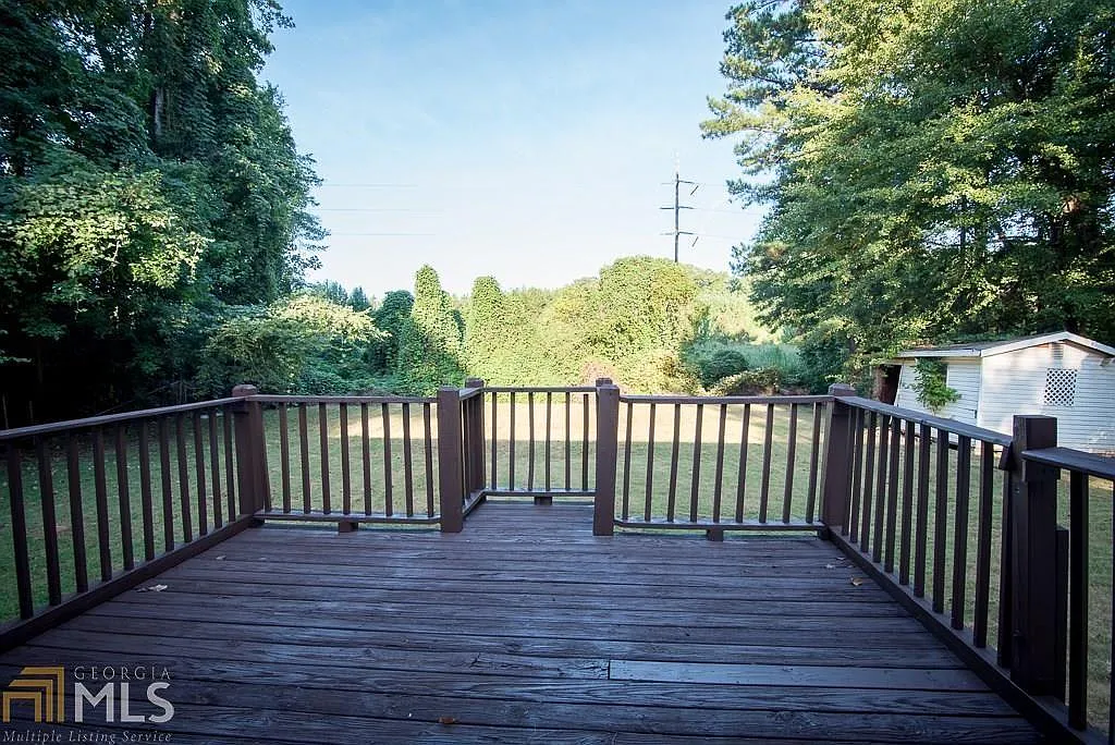 3 bed, 1652 sqft, $1,700 — Photo 3