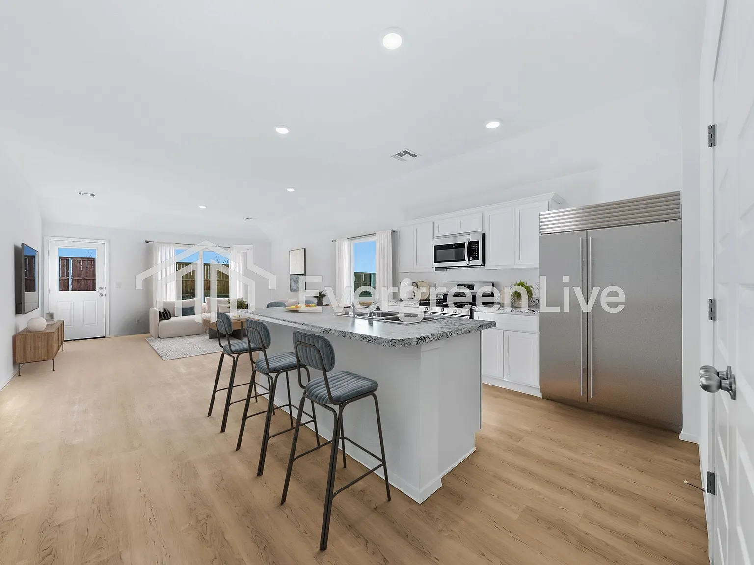 4 bed, 2.0 bath, 1459 sqft, $1,460 — Photo 3