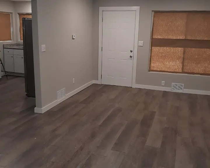1295 S James Rd — Photo 5