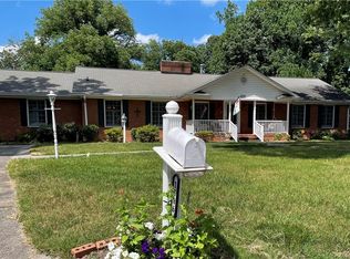 1506 Coventry Rd, High Point, NC 27262