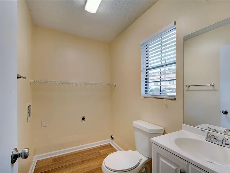 639 Brockinton Point #639 — Photo 14