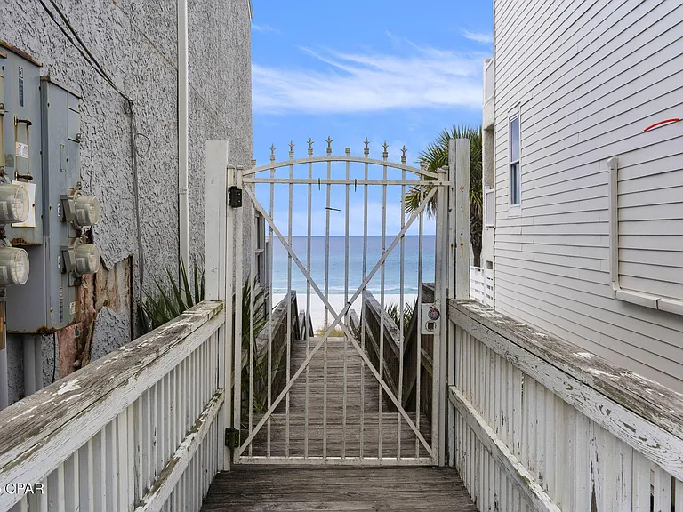 17214 Front Beach Rd #2 — Photo 32