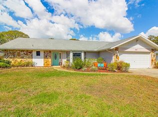 3919 Meadow Creek Dr, Sarasota, FL 34233