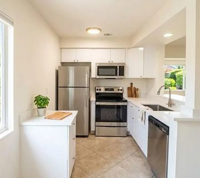 2713 NE 33rd Ave #CU-2