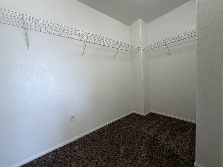 148 Macoby Run St — Photo 23