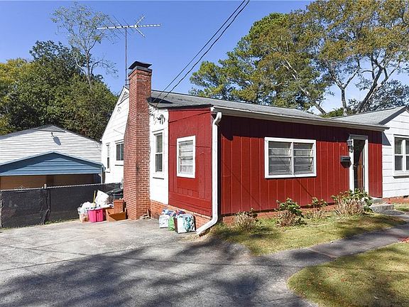 2nd image of 3049 Cloverhurst Dr