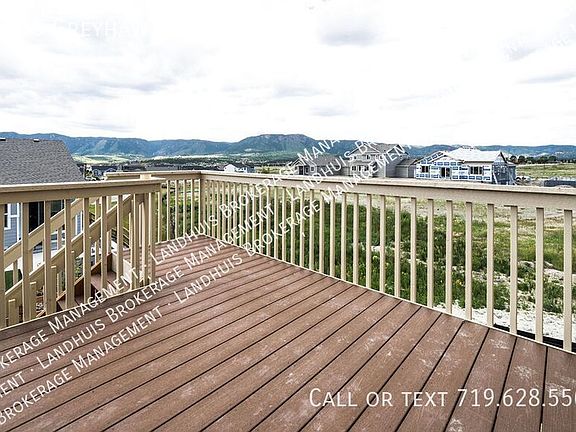 3rd image of 16858 Greyhawk Dr