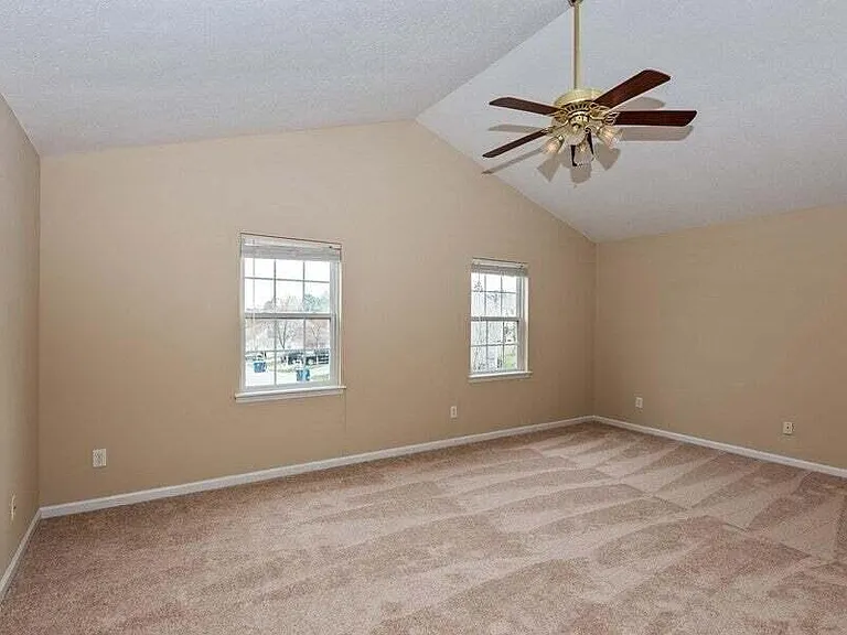 2101 Great Bend Dr — Photo 13