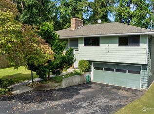 24306 89th Pl W, Edmonds, WA 98026