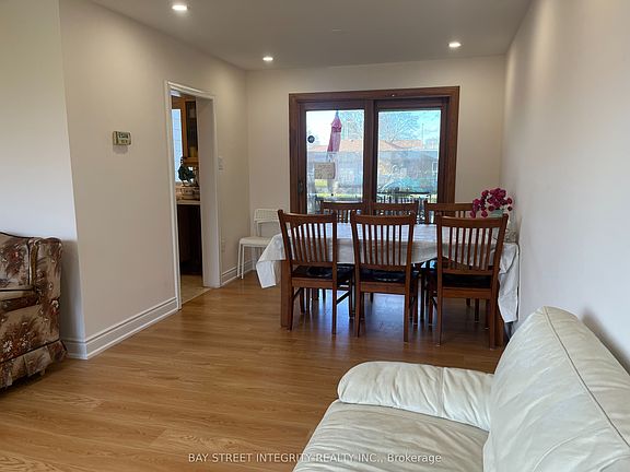 3rd image of 26 Morpeth Rd