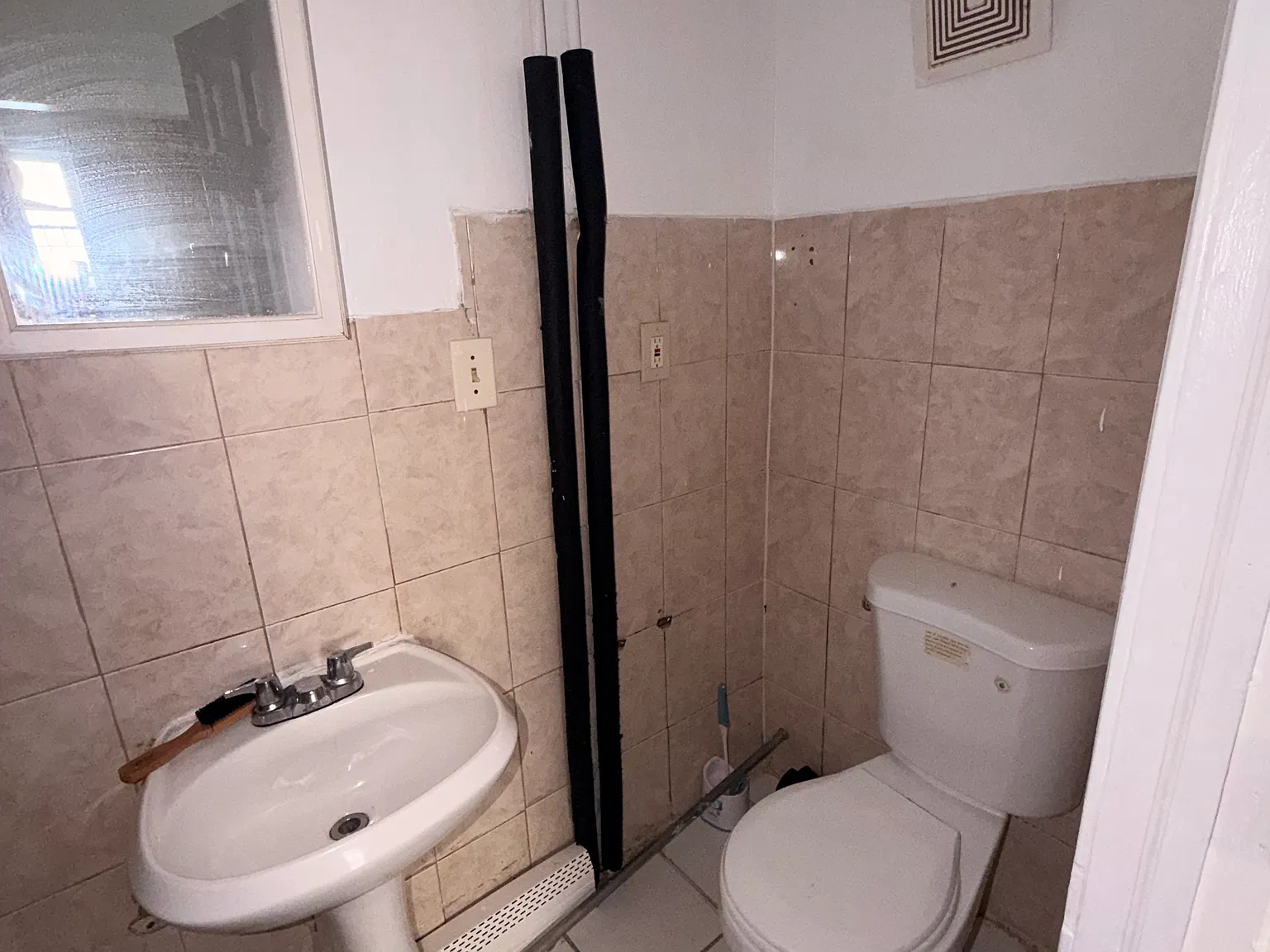 Studio, $1,500 — Photo 2
