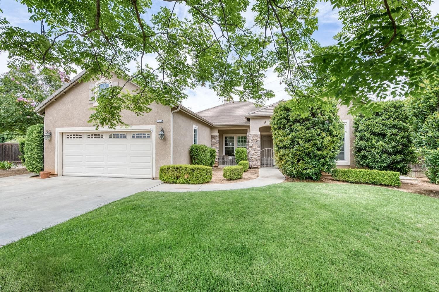 11092 E Mitchell Peak Way, Clovis, CA 93619 Zillow