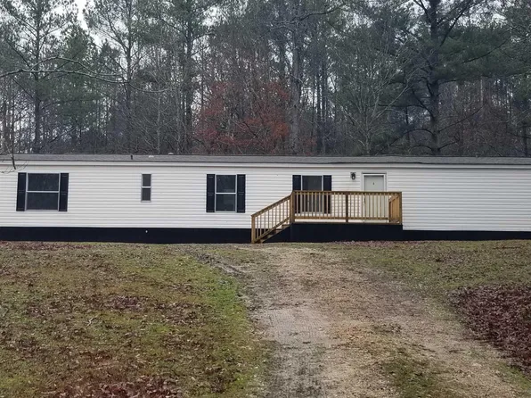 635 Deerbrook Rd, Pell City, AL 35125