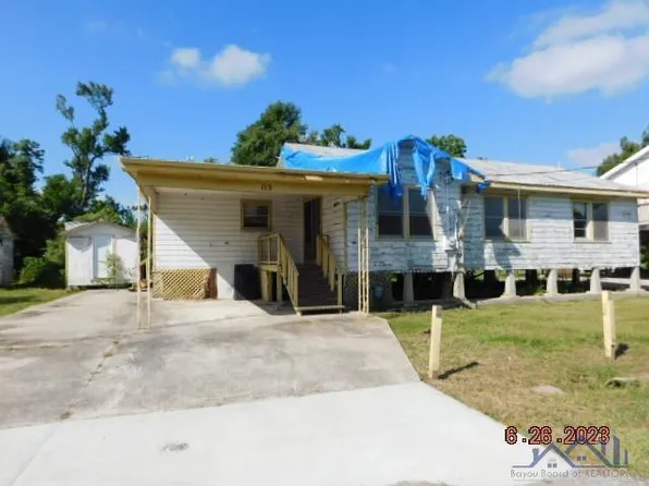 115 Clay Lecompte Ln, Chauvin, LA 70344