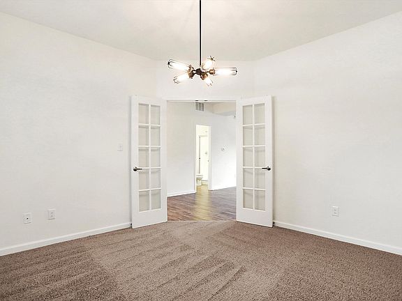 5th image of 5498 Veranda Dr