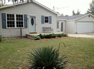 16347 Seymour Rd, Linden, MI 48451