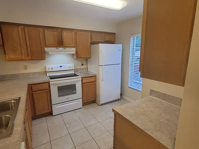 5194 Sunridge Palms Dr #5194 — Photo 5