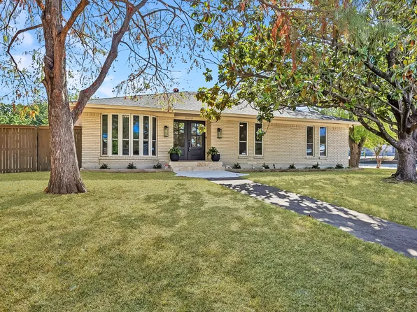 9008 Flicker Ln, Dallas, TX 75238